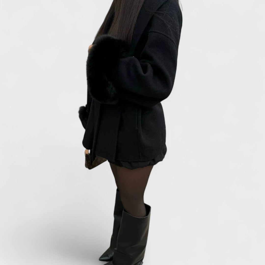 Woolcat | Elegant Coat with Eco-Friendly Faux Fur Details