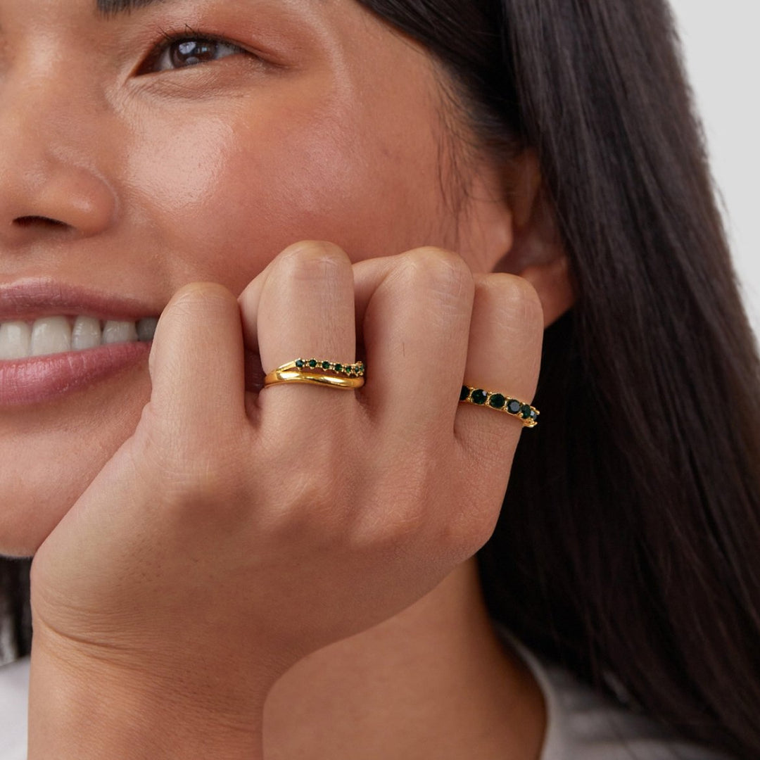 MARY – EMERALD GREEN RING